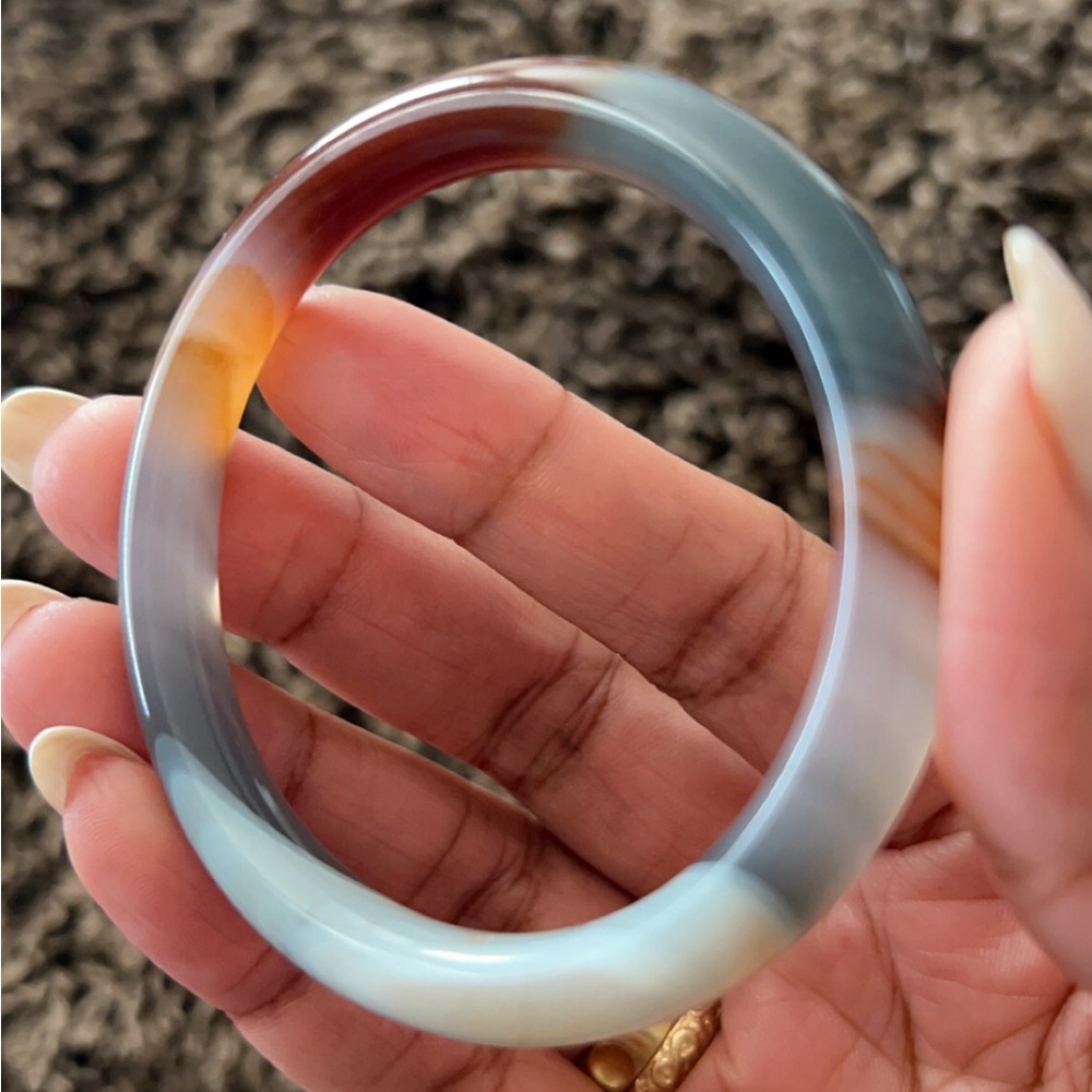 High Quality Crystal Botswana Agate Bangle
